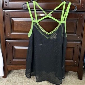 Black and lime green stewpot tank